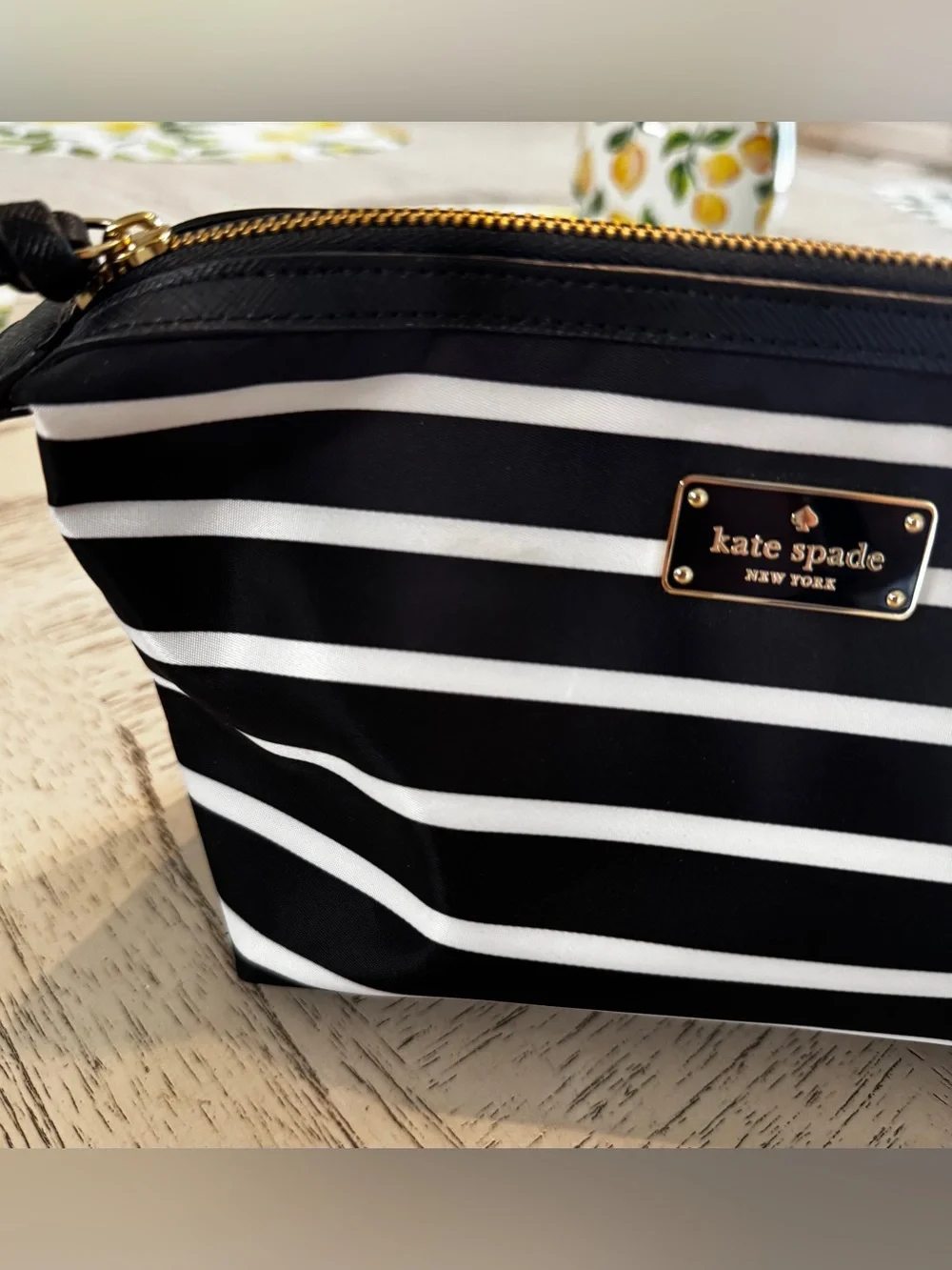 Kate Spade Wilson Road French Stripe Jodi Cosmetic Makeup Travel Case